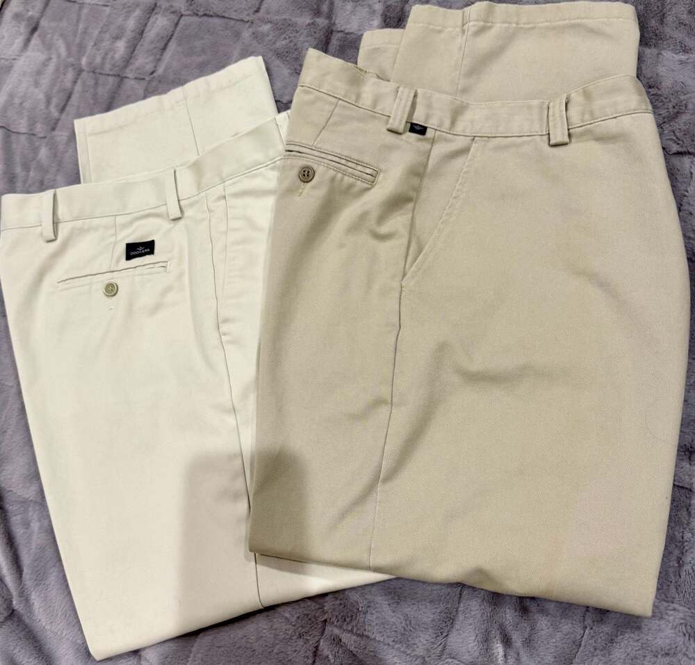 Lot of 2 Dockers Men's 34x31 100% Cotton Flat Front Classic Fit Khaki Pants